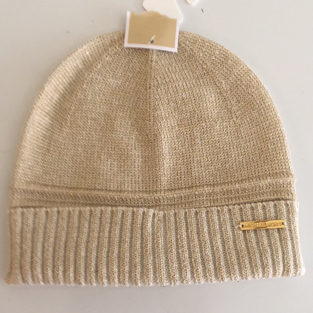 Women’s beanie cap